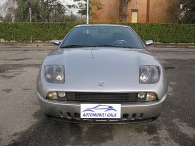 Fiat Coupé 2.0 i.e. 16v  1a Serie  " DISTRIBUZIONE NUOVA " Argento usata TREZZANO SUL NAVIGLIO