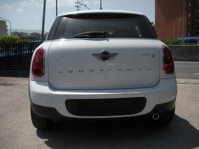 MINI One COUNTRYMAN motore rifatto nuovo Bianco usata Frosinone
