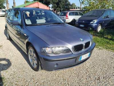 BMW Serie 3 320d d turbodiesel cat Touring Eletta Grigio usata Roma
