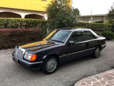 Mercedes-Benz Classe G E  cat Classica Nero usata Ispra