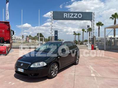 Fiat Croma 1.9 Multijet 16V aut. Emotion Blu/Azzurro usata Surano