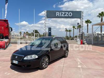 Fiat Croma 1.9 Multijet 16V aut. Emotion Blu/Azzurro usata Surano