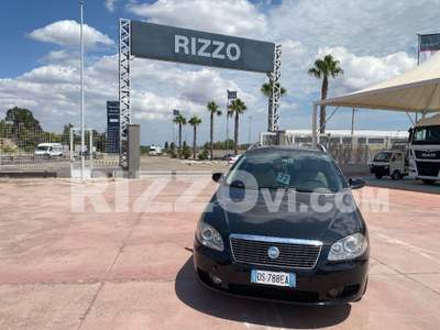 Fiat Croma 1.9 Multijet 16V aut. Emotion Blu/Azzurro usata Surano