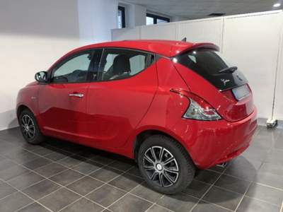 Lancia Ypsilon 1.3 MJT 16V 95 CV 5 porte S&amp;S Gold Rosso usata Torino
