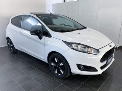 Ford Fiesta 1.5 TDCi 95CV 3 porte Black &amp; White Edition Bianco usata Torino