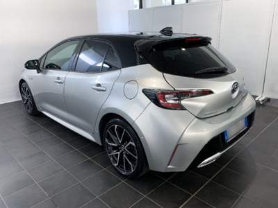 Toyota Corolla 2.0 Hybrid Lounge Argento usata Torino