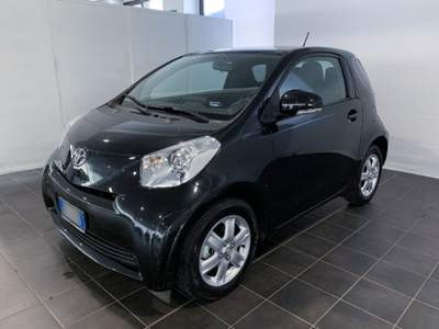 Toyota iQ 1.0 Bianco usata Torino