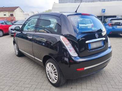 Lancia Ypsilon 1.3 MJT 75 CV Diva Bianco usata Torino