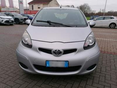 Toyota Aygo 1.0 12V VVT-i 5 porte Now Grigio usata Torino