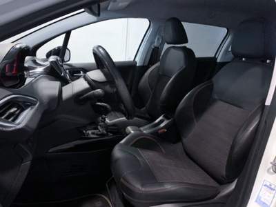 Peugeot 2008 BlueHDi 120 S&amp;S GT Line Argento usata Torino