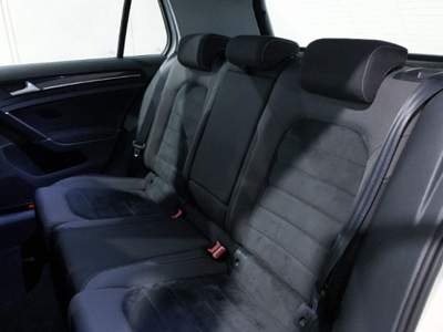 Volkswagen Golf 1.4 TSI ACT 150 CV 5p. Highline BlueMotion Techno Bianco usata Torino