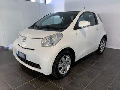 Toyota iQ 1.0 Bianco usata Torino