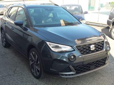 Seat Arona 1.0 EcoTSI FR Grigio usata Alba