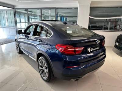 BMW X4 xDrive20d xLine Blu/Azzurro usata Sant'Antonio Abate