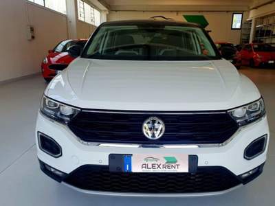 Volkswagen T-Roc 2.0 tdi Advanced 150cv dsg Bianco usata San Giuliano Milanese