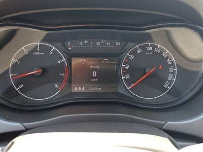 Opel Corsa 1.4 5 porte Advance Grigio usata Porcia
