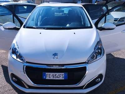 Peugeot 208 (A64) N1 possibilità cambio cat. M1 Bianco usata Palazzo San Gervasio