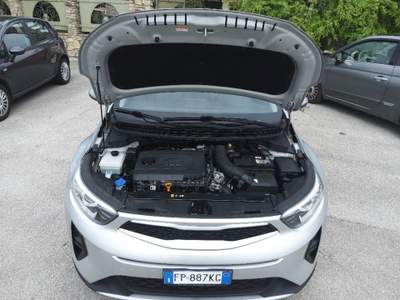 Kia Stonic (A44) Grigio usata Palazzo San Gervasio