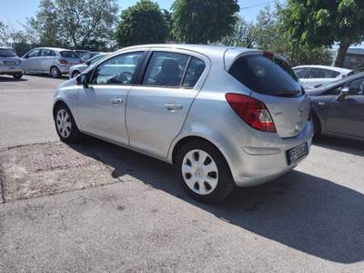 Opel Corsa (A28) Argento usata Palazzo San Gervasio