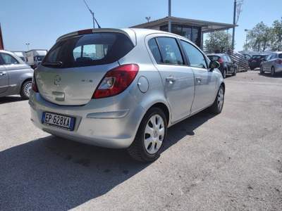Opel Corsa (A28) Argento usata Palazzo San Gervasio