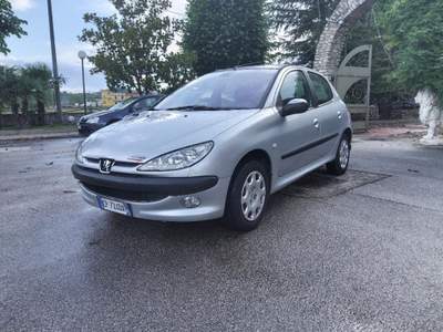 Peugeot 206 (A35) come nuova Grigio usata Palazzo San Gervasio