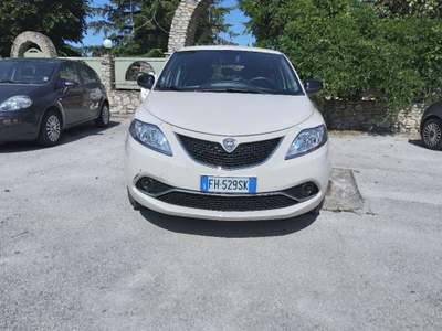 Lancia Ypsilon GOLD s&s (A23) Beige usata Palazzo San Gervasio