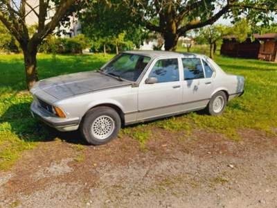 BMW Serie 7 730i 730 carburatori Grigio usata Camino al Tagliamento