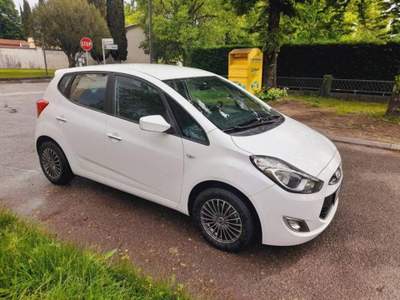 Hyundai ix20 1.6 CRDI 115 CV Comfort Bianco usata Camino al Tagliamento