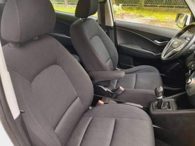 Hyundai ix20 1.6 CRDI 115 CV Comfort Bianco usata Camino al Tagliamento