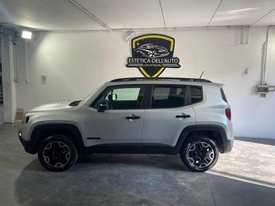 Jeep Renegade 2.0 Mjt 170CV 4WD Active Drive Low Trailhawk Grigio usata Paderno Dugnano