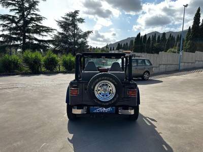 Jeep Wrangler cat Sport usata Campagna