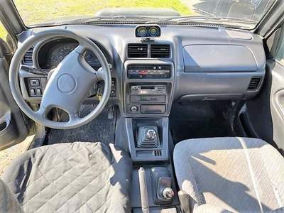 Suzuki Vitara 1.9 diesel JLX Verde usata Lamporecchio