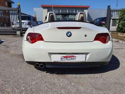 BMW Z4 Allestimento M.PERFORMACE ORIGINALE BMW Bianco usata Campagnola