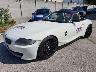 BMW Z4 Allestimento M.PERFORMACE ORIGINALE BMW Bianco usata Campagnola