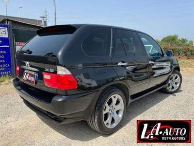 BMW X5  4.4i auto Nero usata Prato