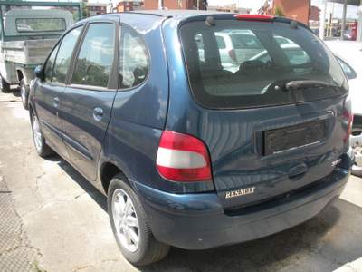 Renault Scénic buono stato Blu/Azzurro usata Frosinone