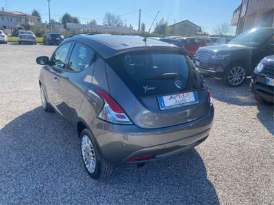 Lancia Ypsilon  1.2 69 CV 5p. Platinum Grigio usata Ponte di Piave