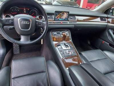 Audi A8  Nero usata Fondi