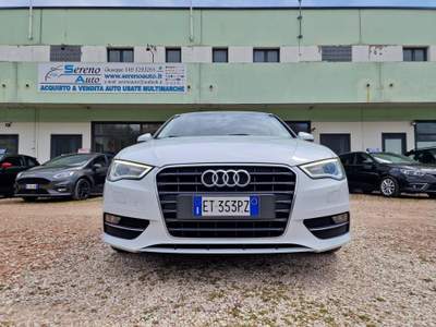 Audi A3 1.6 TDI Attraction Bianco usata Pesaro