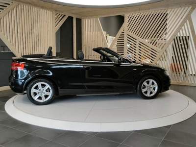 Audi A3 2.0 tdi Attraction Nero usata Lamezia Terme