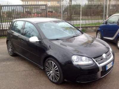 Volkswagen Golf R32 V Serie Nero usata Fondi