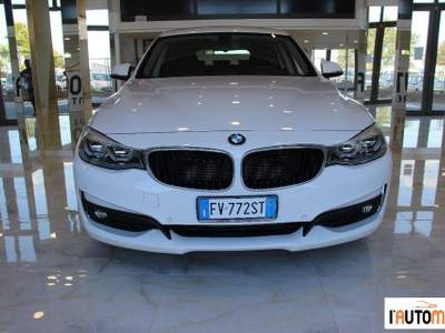 BMW Serie 3 320d  Bianco usata Aci Catena