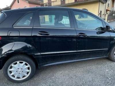 Mercedes-Benz Classe B  usata Riccò del Golfo di Spezia