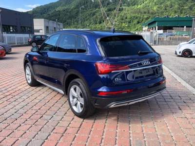 Audi Q5 40 TDI 204 CV quattro S tronic Business Advanced Blu/Azzurro usata Castelnuovo Rangone