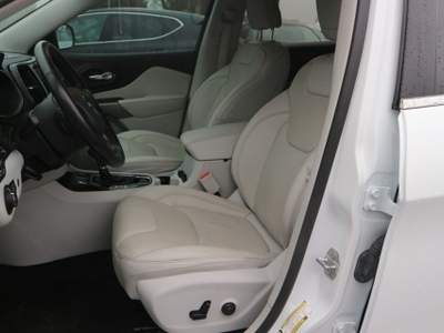 Jeep Cherokee 3.2 V6 Active 4WD Bianco usata Castelnuovo Rangone