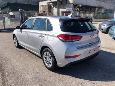 Hyundai i30 1.5 5 porte Classic Plus Argento usata Castelnuovo Rangone