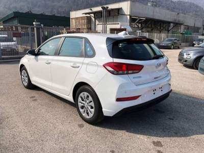 Hyundai i30 1.5 5 porte Classic Plus Bianco usata Castelnuovo Rangone