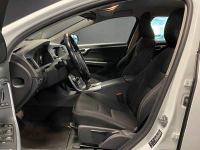 Volvo V60 D4 Geartronic Business Bianco usata Castelnuovo Rangone