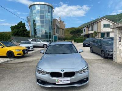 BMW Serie 3 320d d Touring Business Advantage AUTO FULL LED Grigio usata Presenzano