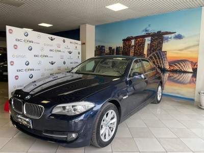 BMW Serie 5 520d d Futura 184cv *PELLE *NAVI*LED Blu/Azzurro usata Mesagne